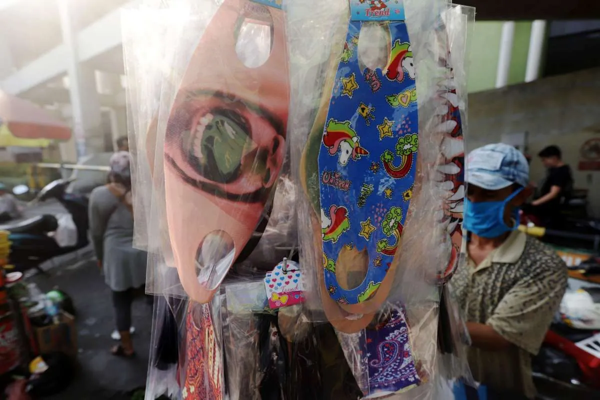 Apa itu masker scuba yang dianggap tidak efektif cegah virus corona?