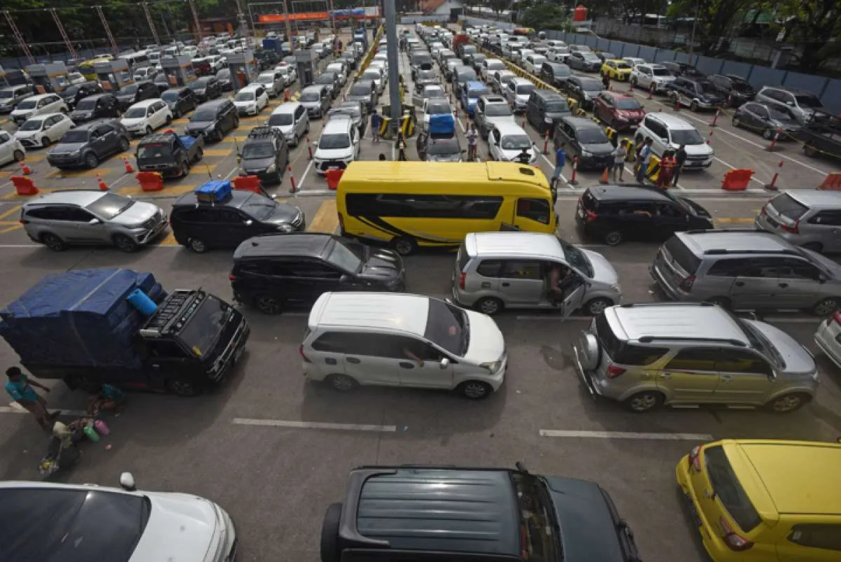 Antisipasi Gangguan Cuaca, Menhub Minta ASDP Tingkatkan Keselamatan 