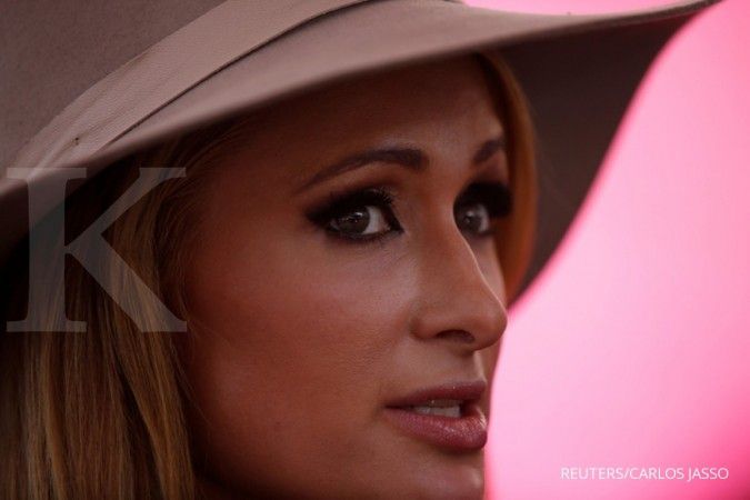 Rumah Pantai Miliknya Terbakar dalam Kebakaran Hutan, Ini Curhatan Paris Hilton