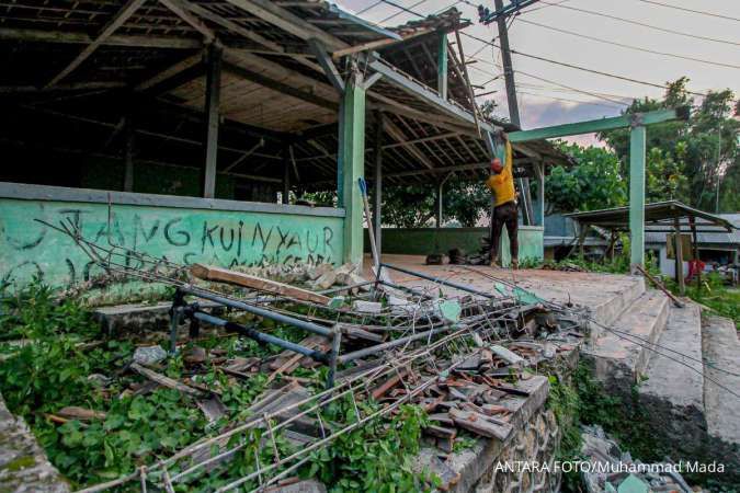 Akibat Gempa Magnitudo 6,5 Lebih dari 700 Rumah Warga di Jawa Timur Rusak Berat 