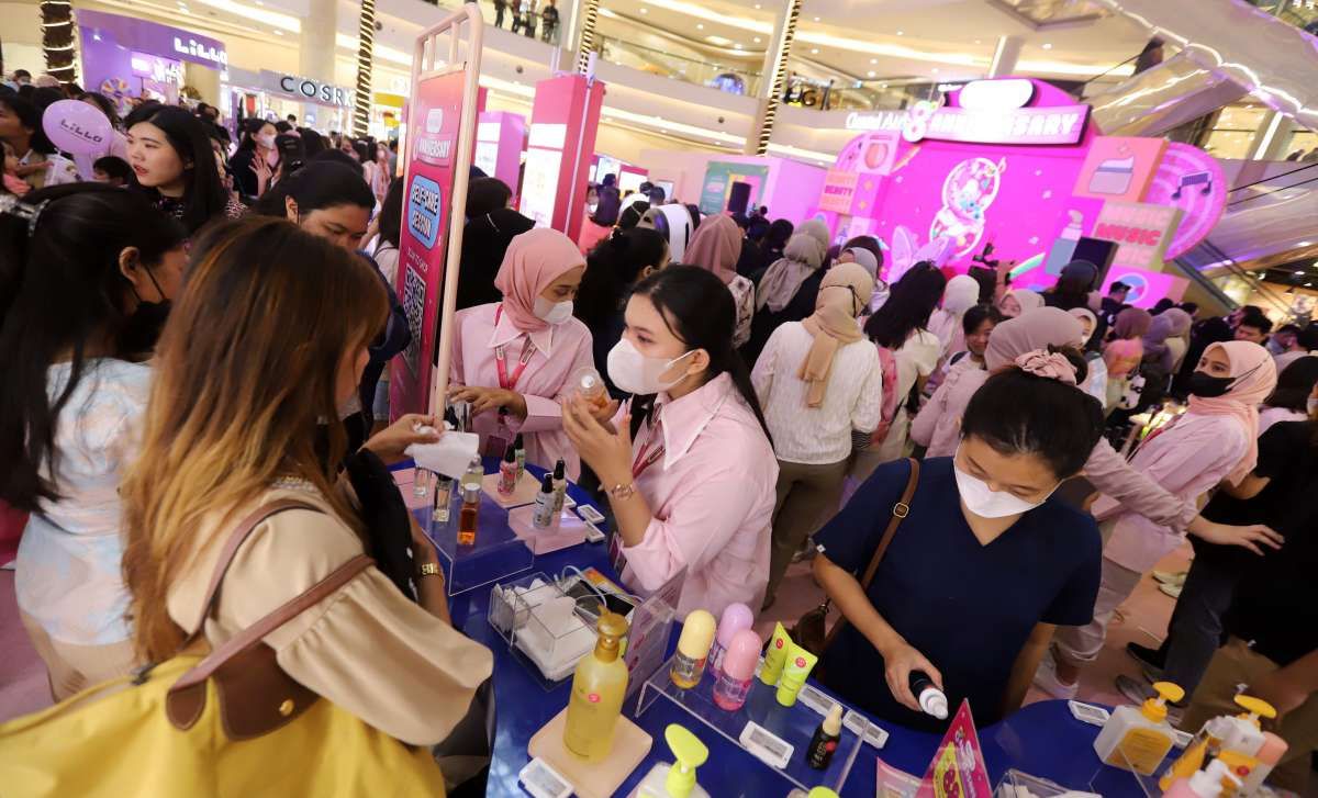 Belanja Produk Kecantikan di Perayaan Hari Jadi Sociolla