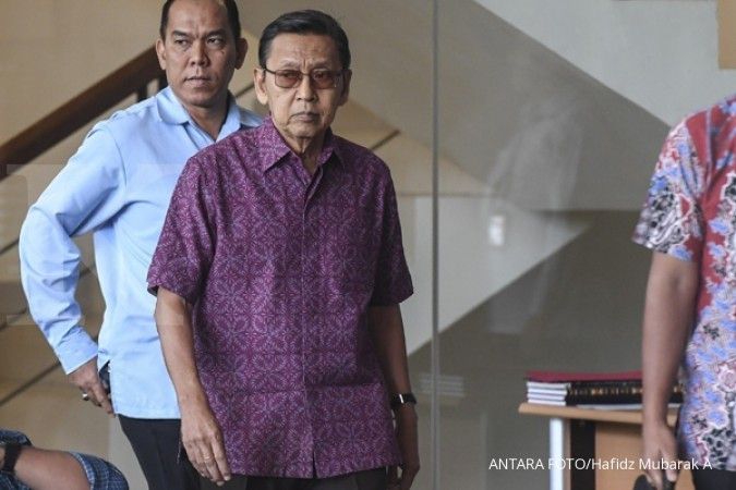 Kasus Century, mantan Gubernur BI Boediono irit bicara setelah diperiksa KPK 3,5 jam