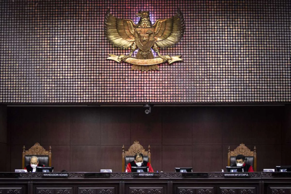 MK putuskan pemerintah dan DPR harus perbaiki UU Cipta Kerja, tenggat waktu 2 tahun