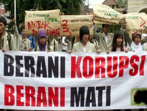 Kapolri Berharap Demo Hari Anti Korupsi Damai