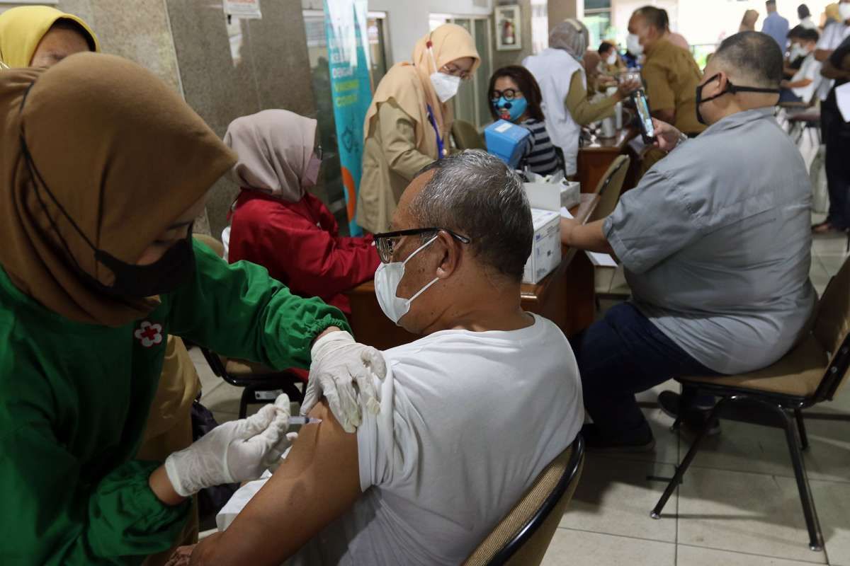 Vaksin Booster Berbayar Berlaku saat Endemi