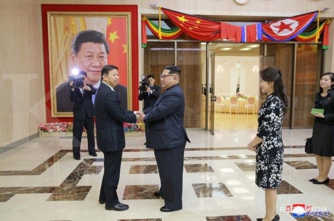 Transaksi dagang China di Korea Utara terpangkas separuh