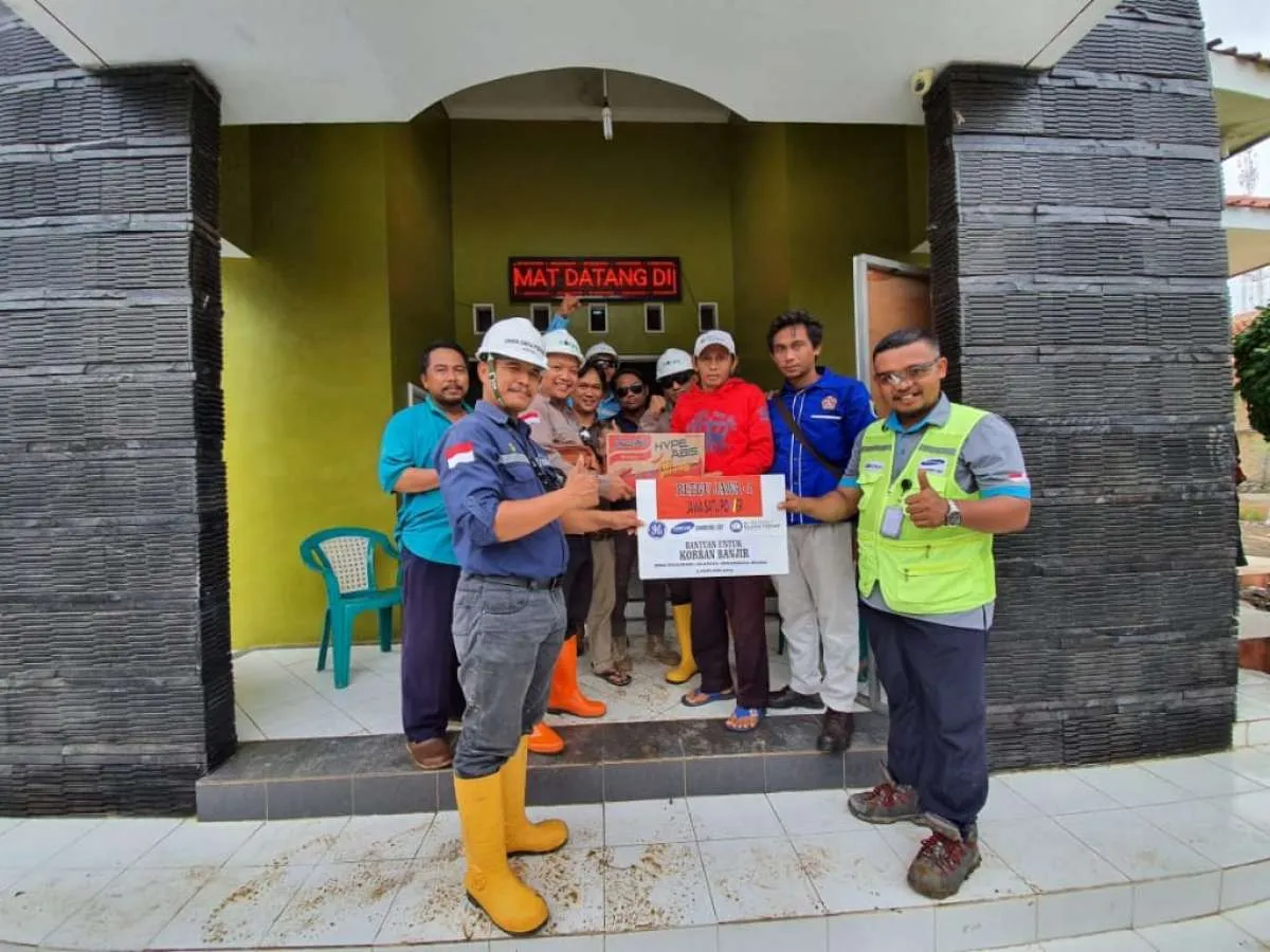Proyek PLTGU Jawa 1 berikan bantuan korban banjir di Cilamaya
