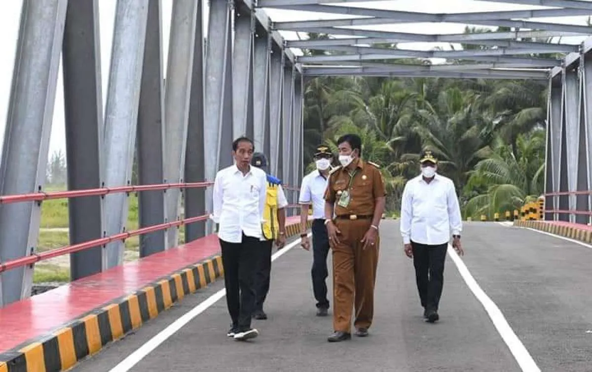 10 Tahun Jokowi, Pemerintah Klaim Tingkatkan Konektivitas Jalan Hingga 6.000 Km