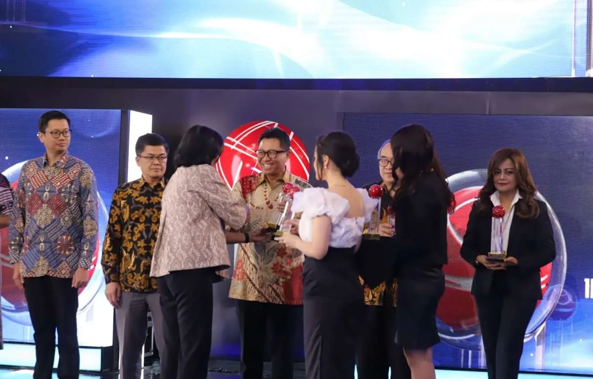 MIND ID Sabet Penghargaan Perusahaan Berkelanjutan di ICAII 2023