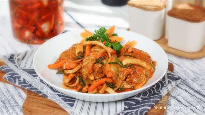 Bisa Tingkatkan Imun Tubuh, Ini 4 Manfaat Makan Kimchi Buat Kesehatan