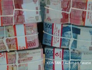 Menunggu keputusan BI, rupiah tak bertenaga
