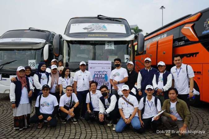 Brantas Abipraya Berangkatkan 8 Moda Bus untuk Mudik Bersama