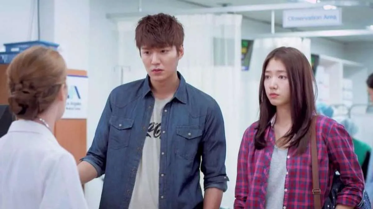 Alive masuk film Korea terlaris 2020, tonton 6 drakor terbaik Park Shin Hye ini