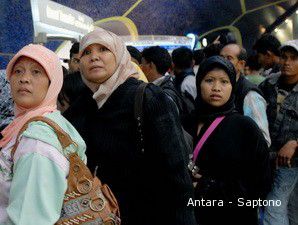 Menlu Sesalkan Pengiriman TKI Berkedok Umroh Atau Haji