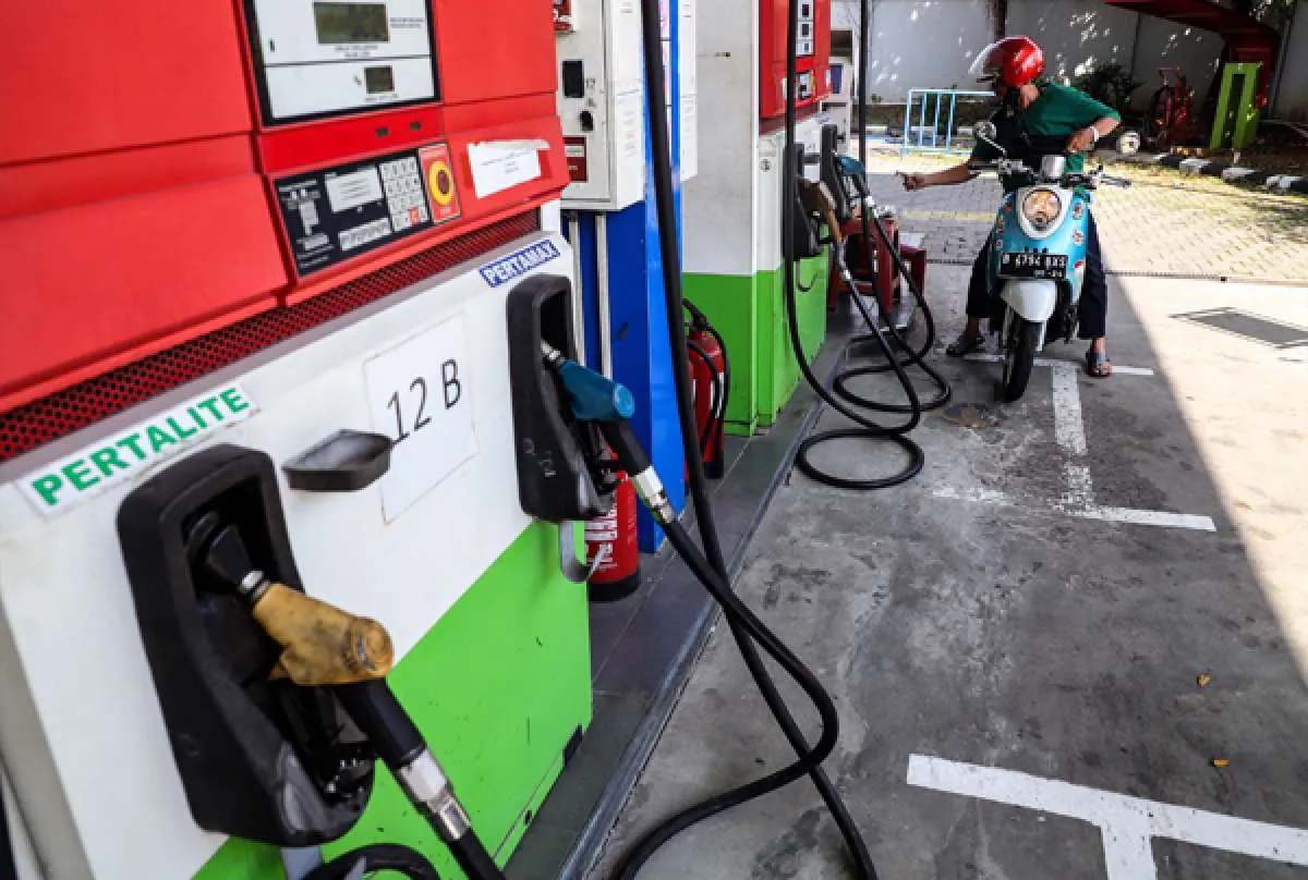 Pertamina menurunkan harga pertalite di wilayah ini