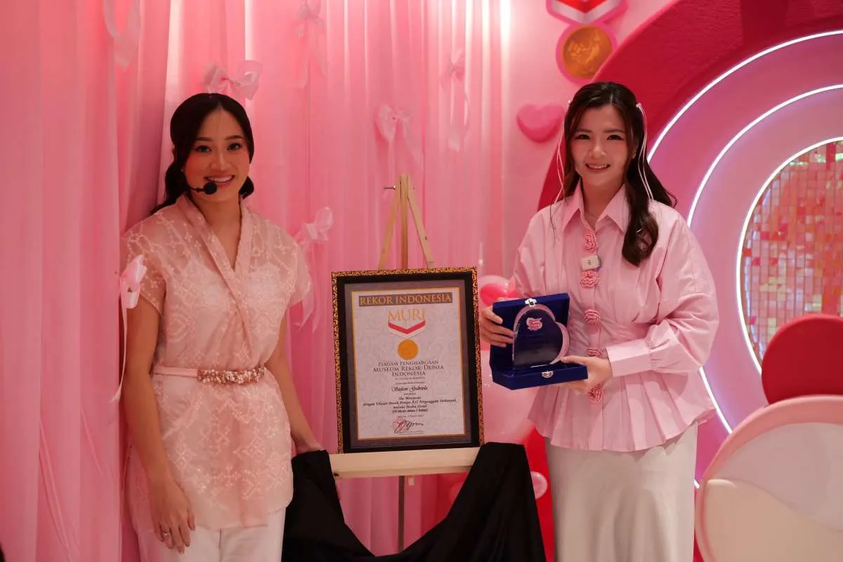 Dukung Ibu Menyusui dengan Pompa ASI, Influencer ini Raih Rekor MURI