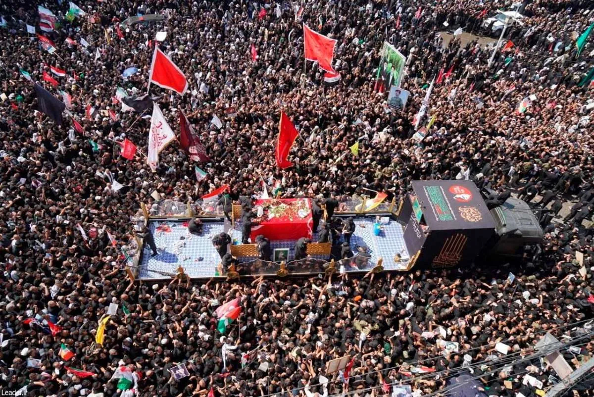 Ali Khamenei Dimakamkan di Mashhad, Keberadaan Mojtaba Masih Misterius