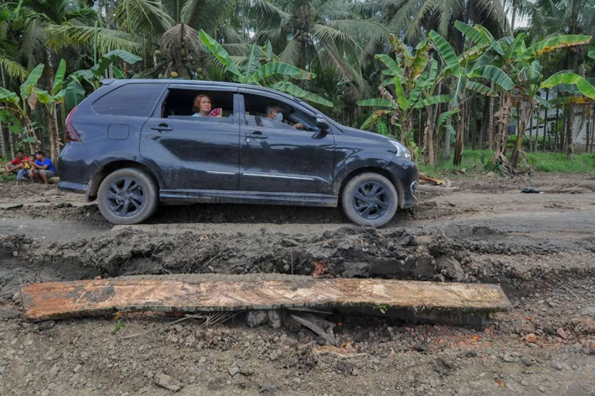 Pandemi Covid-19 Bikin Banyak Jalan Daerah Rusak, Ini Penjelasan PUPR