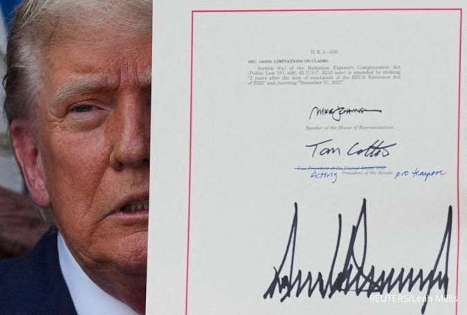 Trump Izinkan Investasi Kripto di Dana Pensiun 401(k), Bitcoin Langsung Naik!