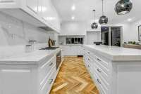  Trik Simpel Bikin Meja Dapur Lama Terlihat Baru Lagi Tanpa Harus Renovasi Besar
