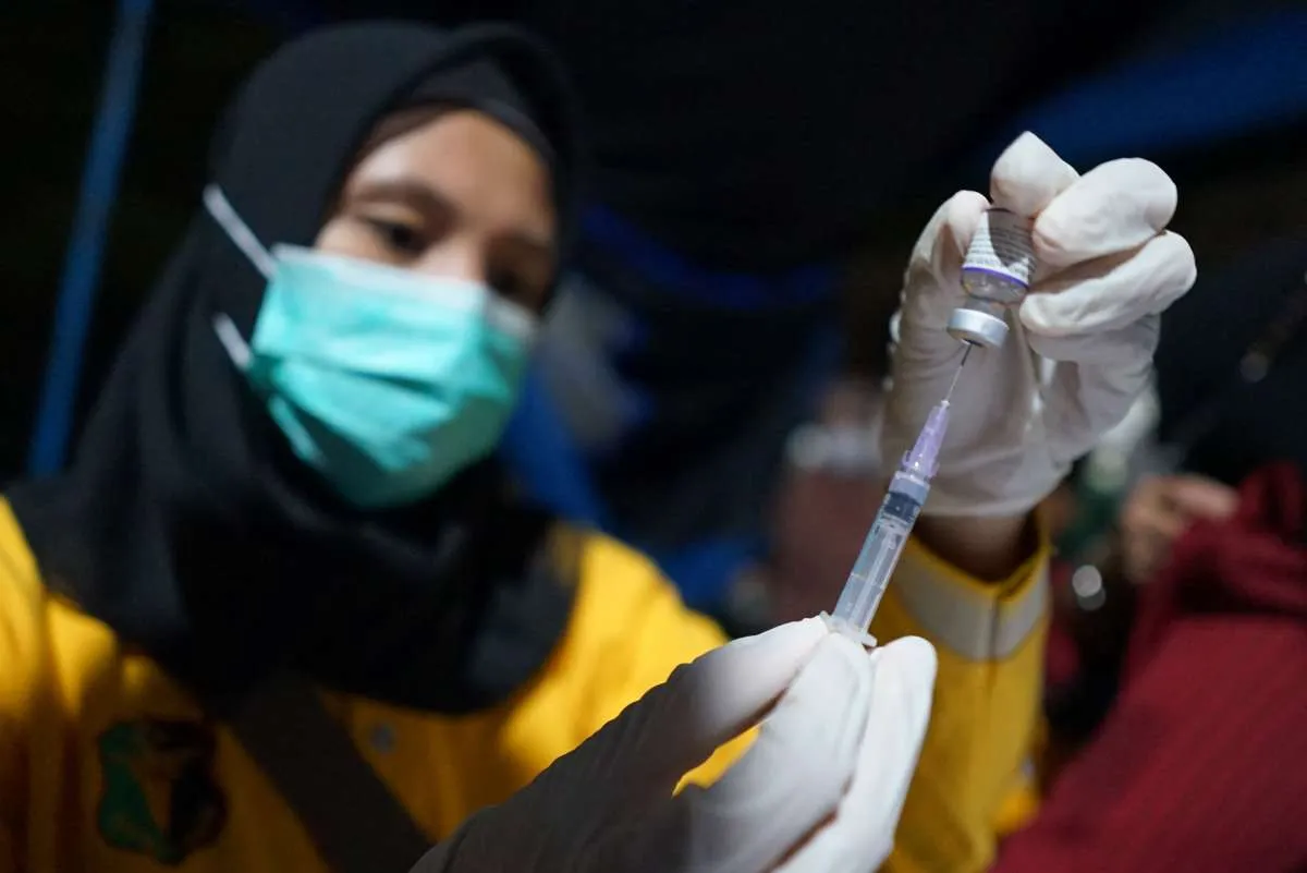 UPDATE Covid-19 Indonesia, 12 April: Tambah 1.455 Kasus Baru, Meninggal 43