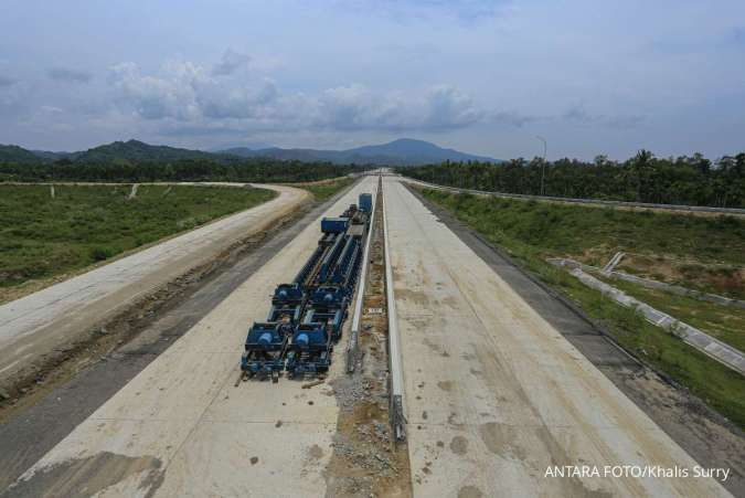 Jokowi Resmikan 4 Ruas Tol di Aceh Senilai Rp 13,5 Triliun