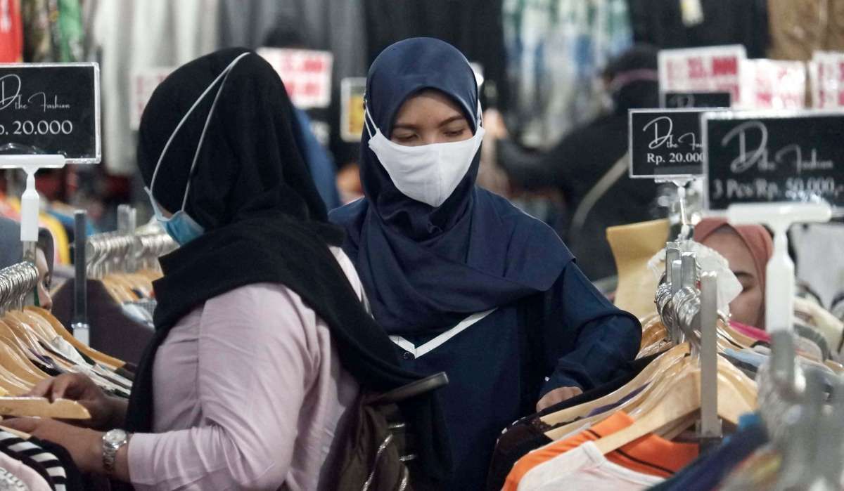 Edukasi vaksinasi dan protokol kesehatan