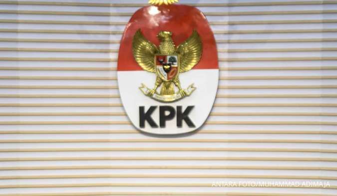 KPK Tangkap Bupati Lampung Tengah, Sita 850 Gram Logam Mulia dan Uang Rp 193 Juta