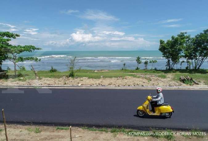 Kawasan Pantai Carita, lima bulan setelah terjadi tsunami.