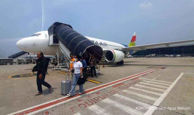 Catat! Harga Tiket Pesawat Terbang Turun Mulai Tanggal Berikut