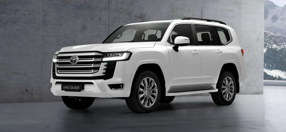 Mobil Toyota Land Cruiser 2022 resmi mengaspal, intip keistimewaan SUV ini