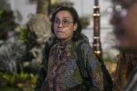 Sri Mulyani Serahkan LKPP Tahun 2024 ke BPK Tepat Waktu