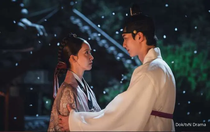 8 Drama Korea Populer tvN, Bon Appetit Your Majesty Termasuk