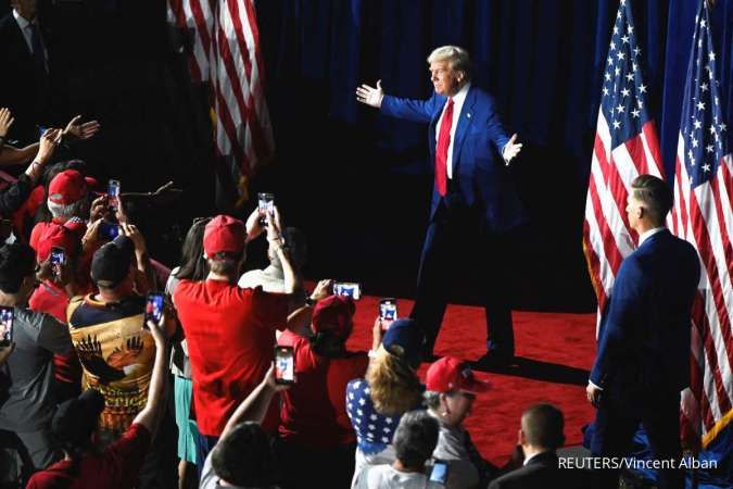 Trump Tolak Tantangan Harris Debat di CNN 