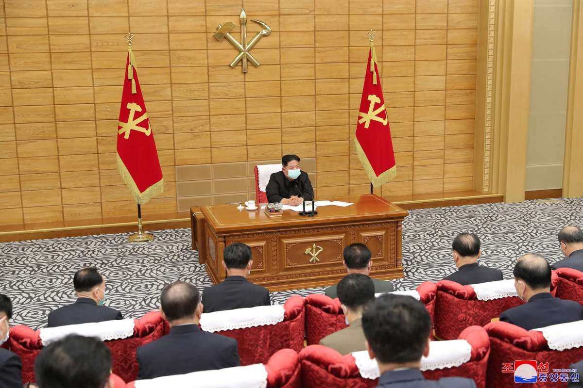 Perang Lawan Corona, Kim Jong Un Perintahkan Militer Korut Stabilkan Distribusi Obat