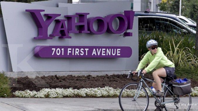 Pendapatan turun, laba Yahoo naik 46%
