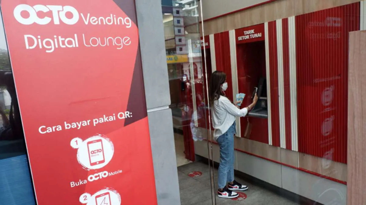 Jumlah kantor cabang berkurang 1.232 unit per April 2021, begini kata bankir