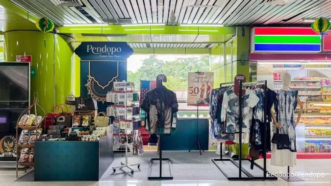 Kolaborasi KAI dan Pendopo, Penumpang Bisa Belanja Produk Lokal di Stasiun