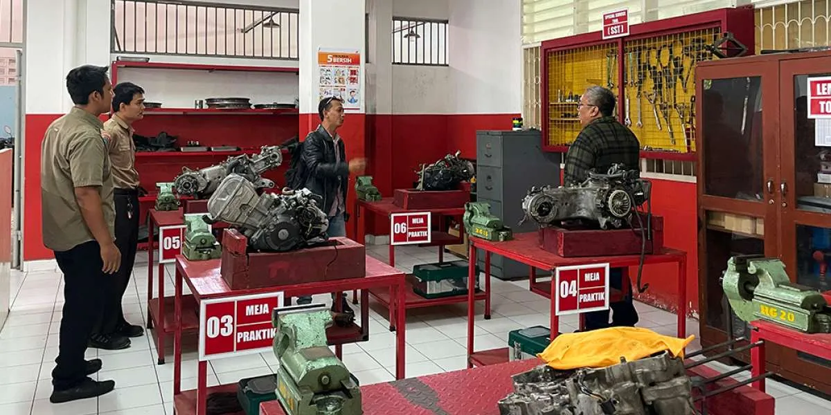 Upaya TSM-Honda Persiapkan Siswa ke Dunia Industri,PT WMS Visitasi ke SMK MitraBinaan