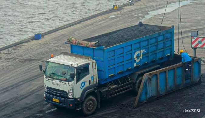Pelindo Solusi Logistik Perkuat Rantai Pasok Green Coke untuk Industri Strategis