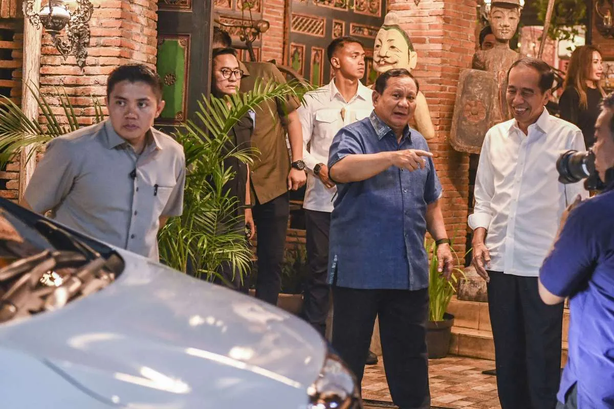 Saling Kangen, Prabowo dan Jokowi Makan Malam Bersama di Kertanegara