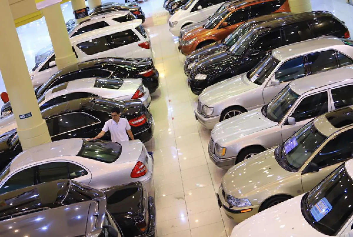 Varian SUV Murah, Ini Harga Mobil Bekas Suzuki Ignis Tahun Muda per Juli 2022