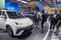 Perlu Kajian Mendalam Sebelum Insentif Mobil Listrik Dicabut