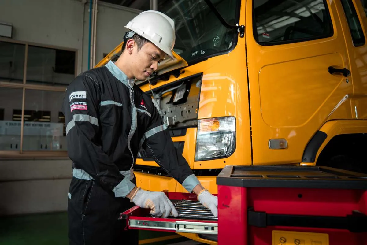 Mitsubishi Fuso Raih BMP Tertinggi di Industri Otomotif, Tunjukkan Kontribusi Lain