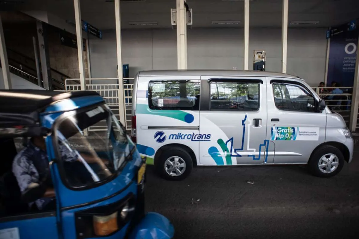 Gara-gara corona, angkot Mikrotrans sementara setop beroperasi