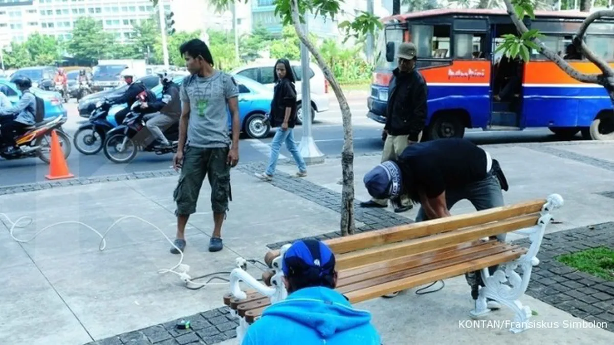 Motor dilarang, trotoar kembali milik pejalan kaki
