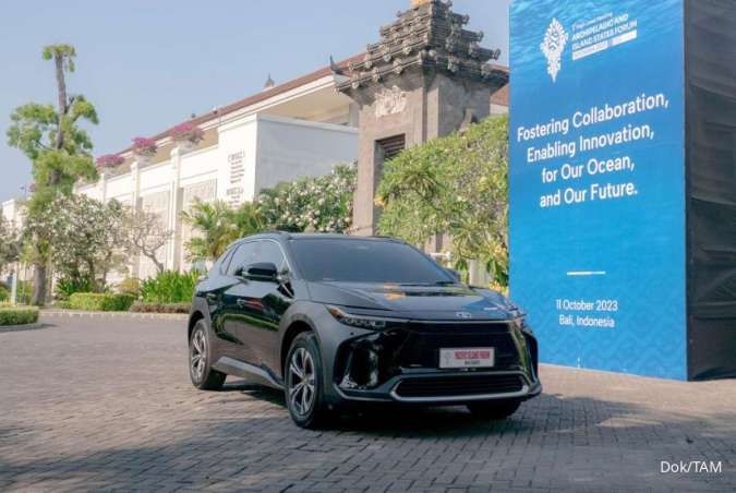 Toyota bZ4X Dukung Mobilitas Delegasi Peserta KTT AIS 2023 di Nusa Dua Bali 