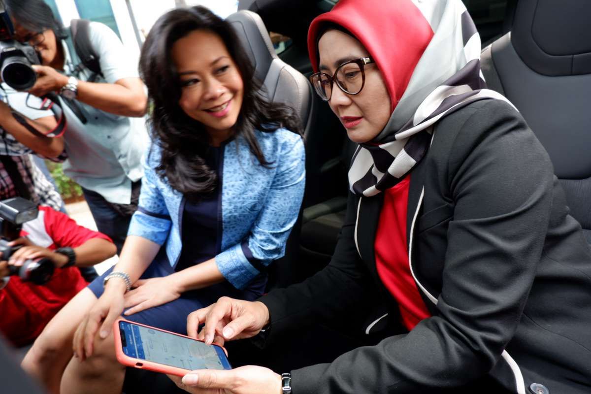 Telkomsel dan Bluebird Berkolaborasi Hadirkan Taksi Berbasis IoT