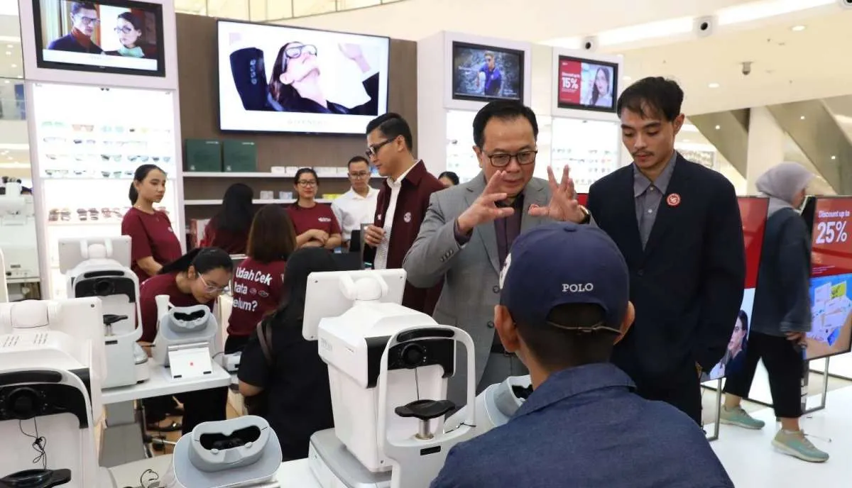Optik Melawai Perkuat Transformasi Layanan Kesehatan Mata