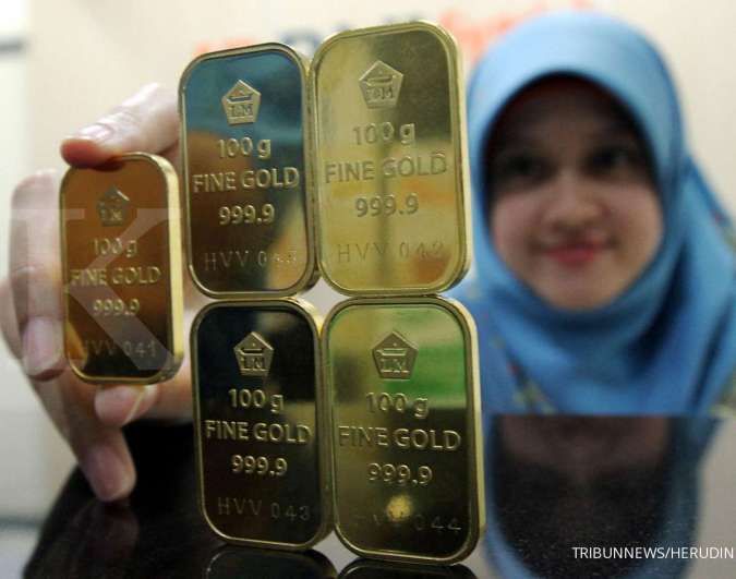 Harga emas Antam hari ini anjlok Rp 10.000 ke level Rp 955.000 per gram, Kamis (14/1)